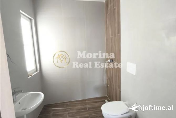 Ambient biznesi me qera 3+1 ne Tirane - 550 Euro
