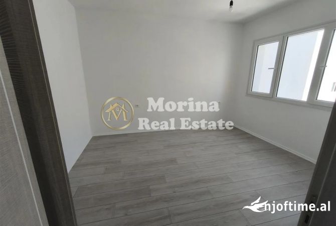 Qera, Ambient Biznesi, Astir, 550 euro/muaj