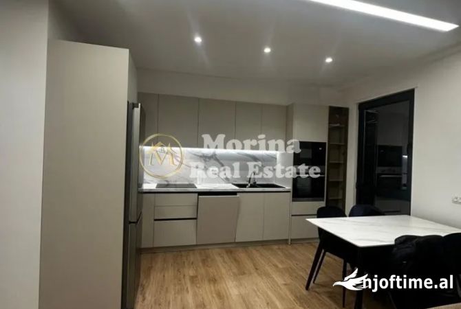 Shtepi me qera 2+1 ne Tirane - 700 Euro