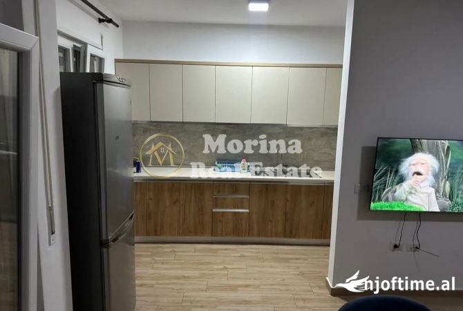 Shtepi me qera Apartament ne Tirane, 1+1, Mobilimi E mobiluar, Pagesa 550  Euro.