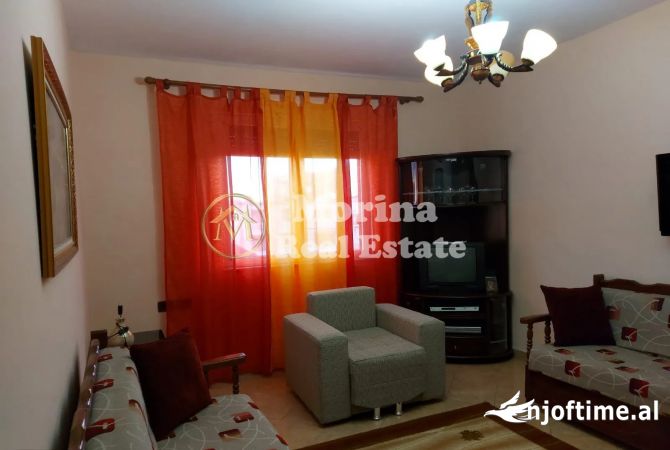 Shtepi ne shitje Apartament ne Tirane, 2+1, Mobilimi E mobiluar, Pagesa 120,000  Euro.