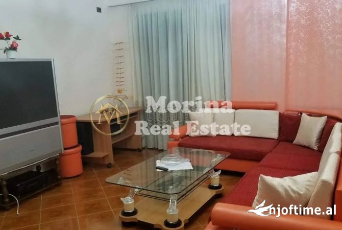 Shtepi me qera 2+1 ne Tirane - 450 Euro