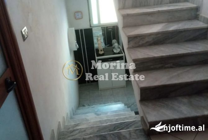 Shtepi me qera Shtepi Private ne Tirane, 6+1, Mobilimi Bosh, pa mobiluar, Pagesa 1,600  Euro.