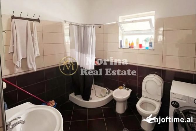 Shtepi me qera 3+1 ne Tirane - 380 Euro
