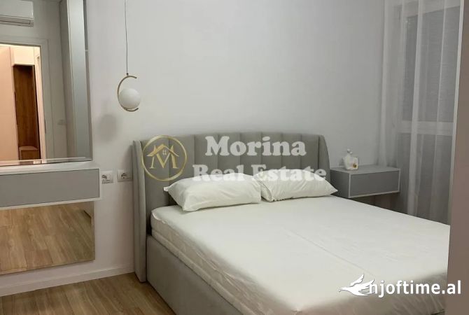 Shtepi me qera Apartament ne Tirane, 2+1, Mobilimi E mobiluar, Pagesa 700  Euro.