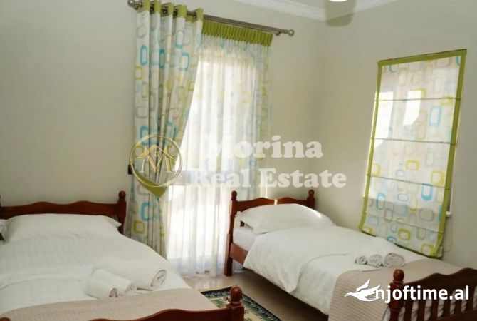 Shtepi me qera 2+1 ne Tirane - 780 Euro