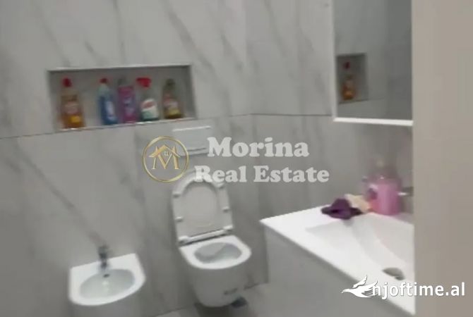 Shtepi me qera 2+1 ne Tirane - 750 Euro