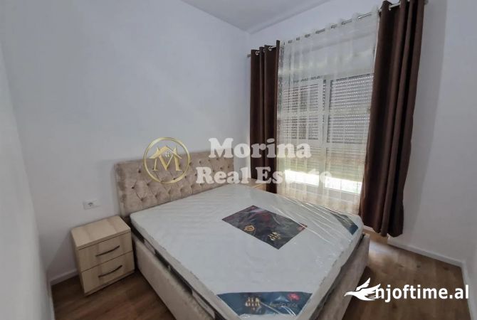Shtepi me qera Apartament ne Tirane, 2+1, Mobilimi E mobiluar, Pagesa 500  Euro.