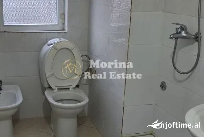 Shtepi me qera Apartament ne Tirane, 2+1, Mobilimi E mobiluar, Pagesa 450  Euro.