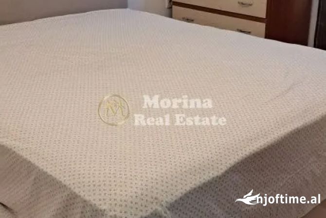 Shtepi me qera 2+1 ne Tirane - 450 Euro