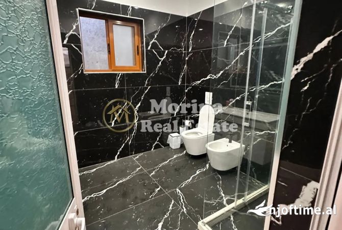 Shtepi me qera 2+1 ne Tirane - 450 Euro