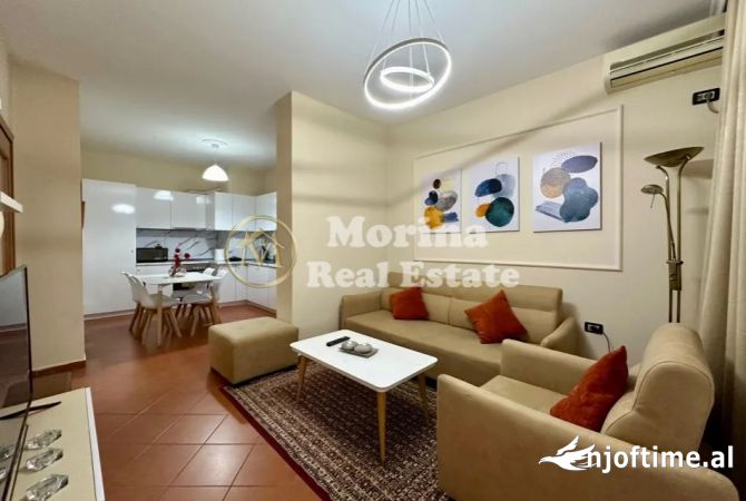 Shtepi me qera Apartament ne Tirane, 2+1, Mobilimi E mobiluar, Pagesa 800  Euro.