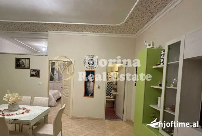 Shtepi me qera Apartament ne Tirane, 1+1, Mobilimi E mobiluar, Pagesa 380  Euro.