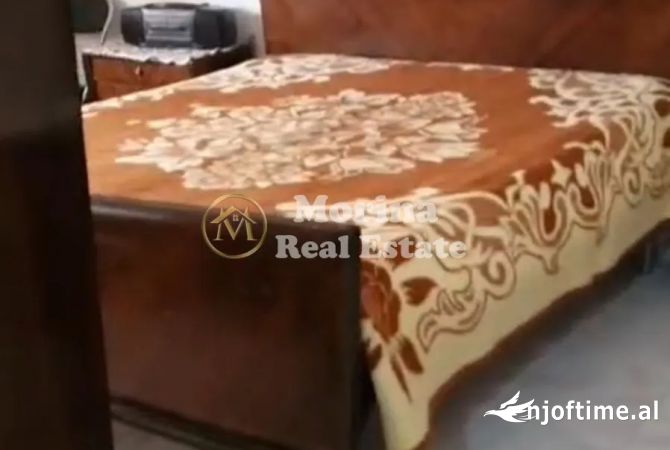 Shtepi me qera 2+1 ne Tirane - 450 Euro
