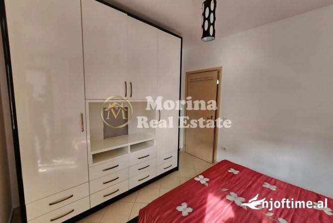 Shtepi ne shitje Apartament ne Tirane, 2+1, Mobilimi E mobiluar, Pagesa 135,000  Euro.