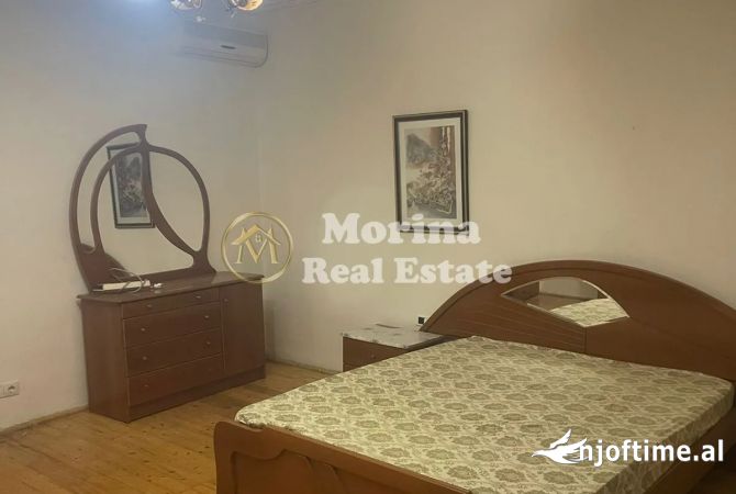 Shtepi me qera 2+1 ne Tirane - 400 Euro
