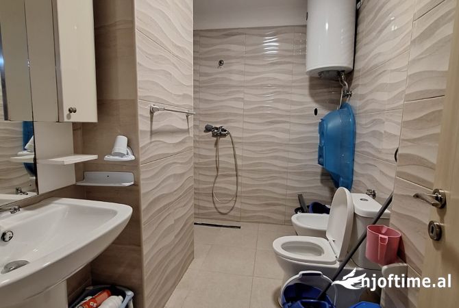 Shtepi me qera 1+1 ne Tirane - 330 Euro