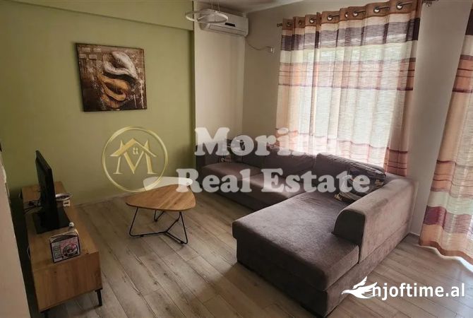 Shtepi me qera 2+1 ne Tirane - 700 Euro