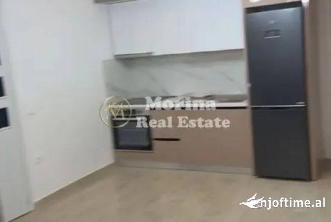 Shtepi me qera Shtepi Private ne Tirane, 1+1, Mobilimi E mobiluar, Pagesa 500  Euro.