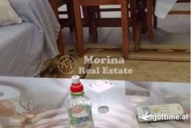 Shtepi me qera Apartament ne Tirane, 2+1, Mobilimi E mobiluar, Pagesa 500  Euro.