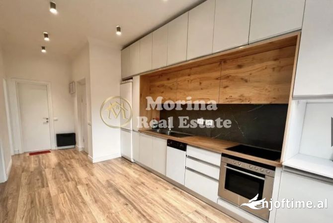 Shtepi me qera 2+1 ne Tirane - 650 Euro