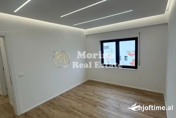 Shtepi ne shitje Apartament ne Tirane, 1+1, Mobilimi Bosh, pa mobiluar, Pagesa 135,000  Euro.