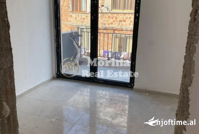 Shtepi me qera 3+1 ne Tirane - 800 Euro