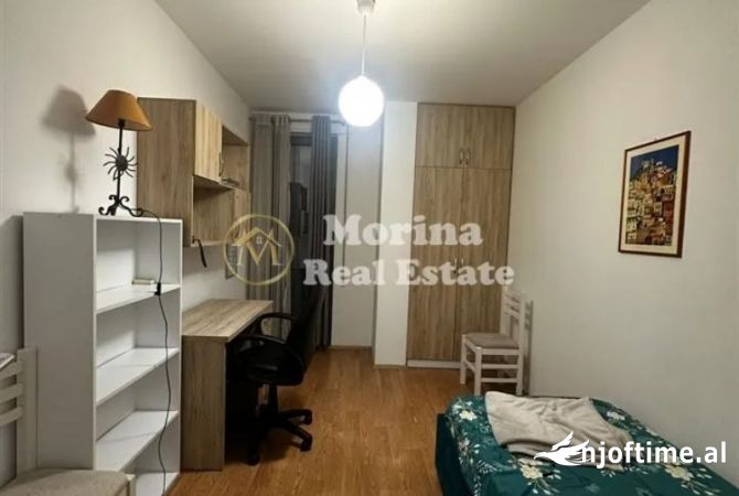 Shtepi me qera 2+1 ne Tirane - 700 Euro