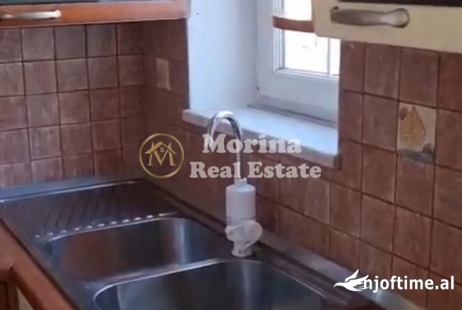 Shtepi me qera Apartament ne Tirane, 1+1, Mobilimi Pjeserisht e mobiluar, Pagesa 500  Euro.