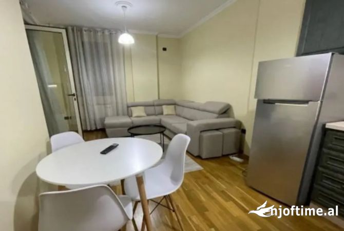 Shtepi me qera 1+1 ne Tirane - 600 Euro