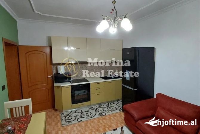 Shtepi me qera 2+1 ne Tirane - 450 Euro