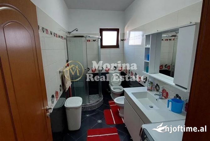 Shtepi me qera 2+1 ne Tirane - 450 Euro