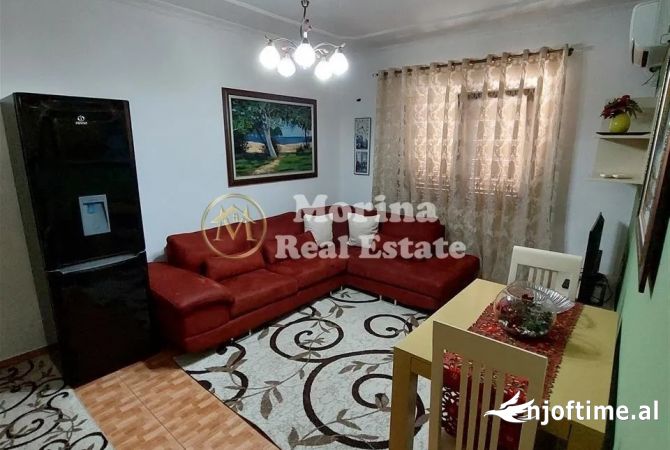 Shtepi me qera Apartament ne Tirane, 2+1, Mobilimi E mobiluar, Pagesa 450  Euro.