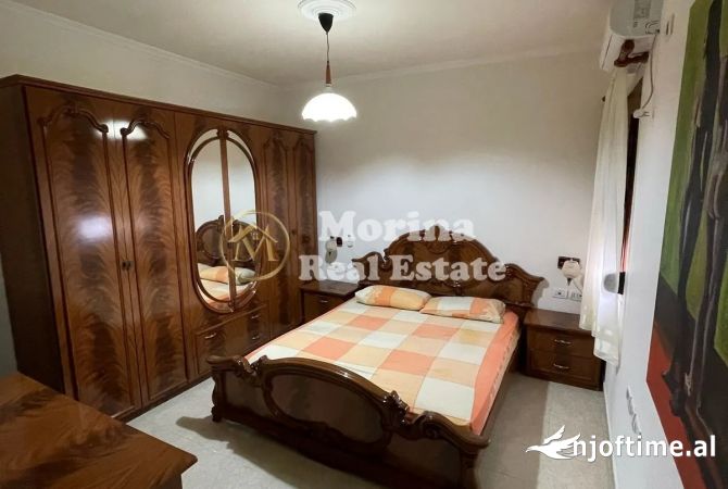 Shtepi me qera 2+1 ne Tirane - 700 Euro