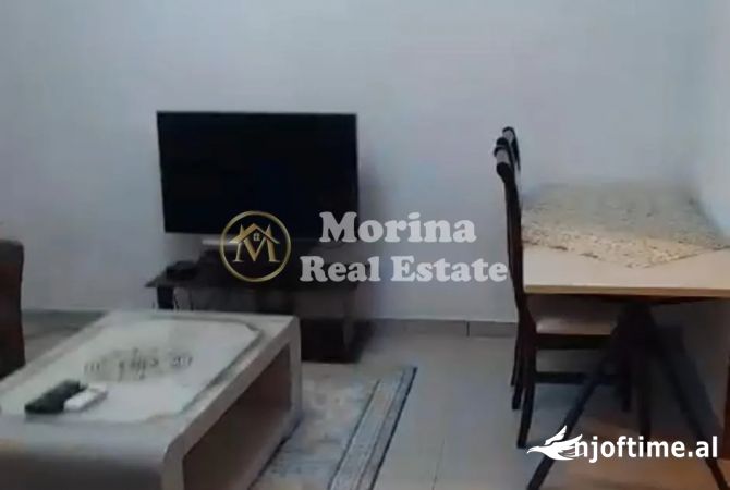 Shtepi me qera 2+1 ne Tirane - 400 Euro
