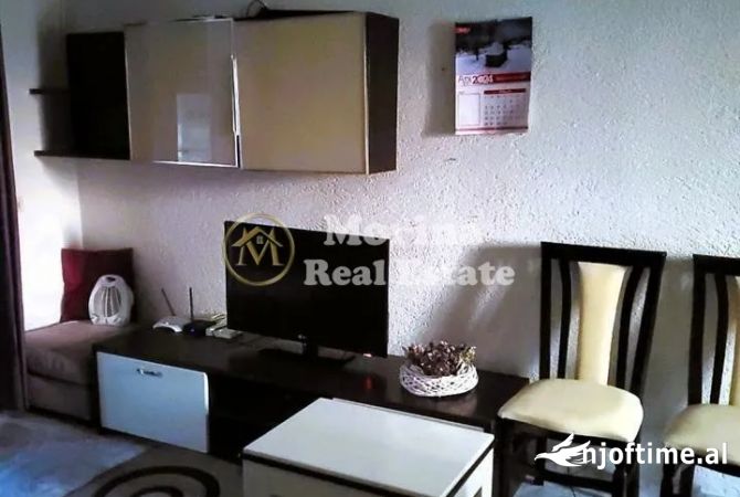 Shtepi ne shitje Apartament ne Tirane, 1+1, Mobilimi E mobiluar, Pagesa 68,000  Euro.