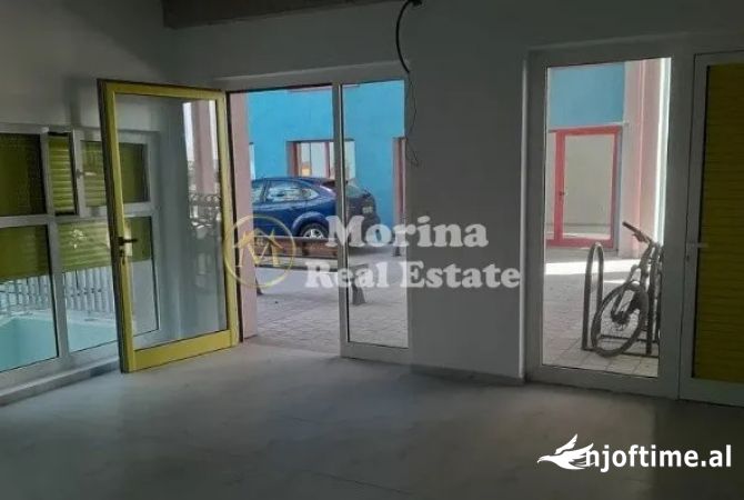 Ambient biznesi me qera 3+1 ne Tirane - 300 Euro