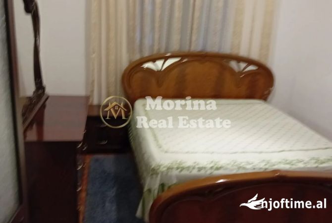 Shtepi me qera 2+1 ne Tirane - 400 Euro