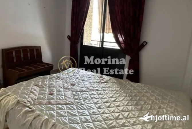 Shtepi me qera 2+1 ne Tirane - 430 Euro