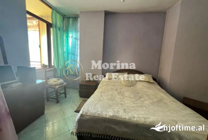 Shtepi me qera 2+1 ne Tirane - 300 Euro