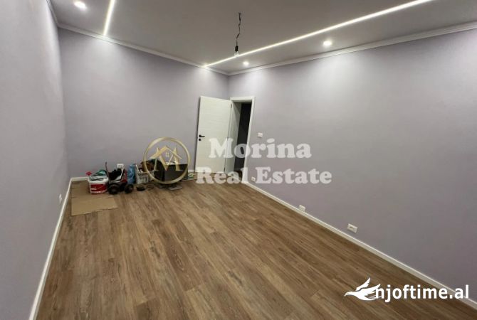 Shtepi me qera 3+1 ne Tirane - 1,000 Euro