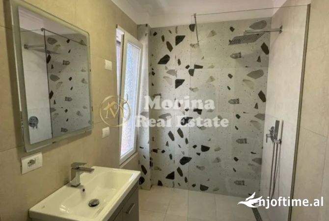Shtepi me qera Apartament ne Tirane, 2+1, Mobilimi E mobiluar, Pagesa 500  Euro.