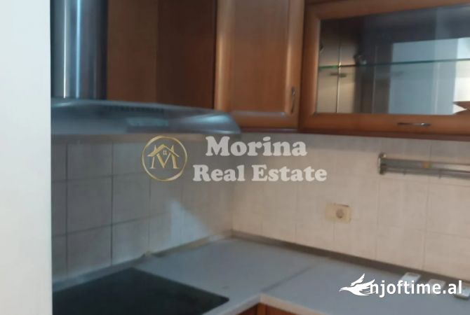 Shtepi me qera 2+1 ne Tirane - 700 Euro