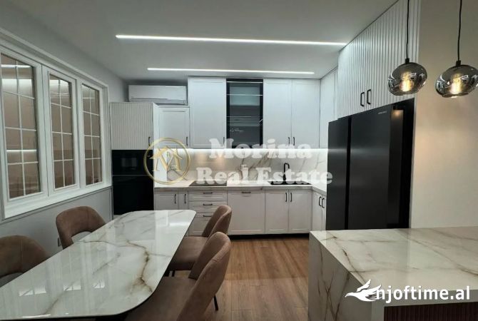 Shtepi me qera 2+1 ne Tirane - 1,000 Euro