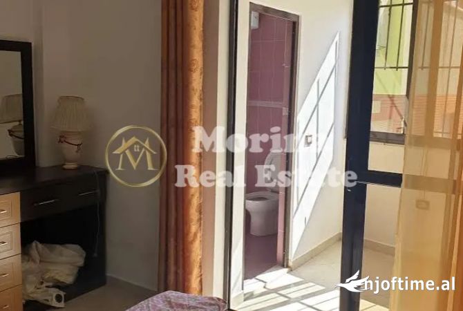 Shtepi me qera 2+1 ne Tirane - 450 Euro