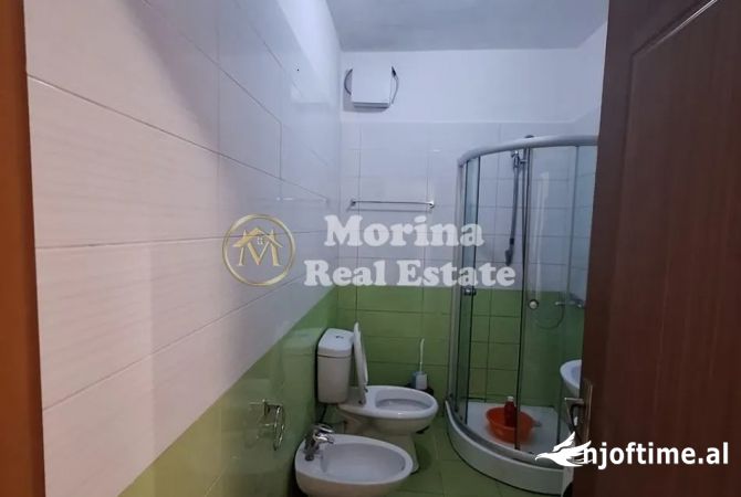 Shtepi me qera 2+1 ne Tirane - 430 Euro