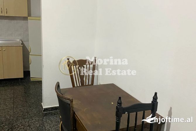 Shtepi me qera 2+1 ne Tirane - 350 Euro
