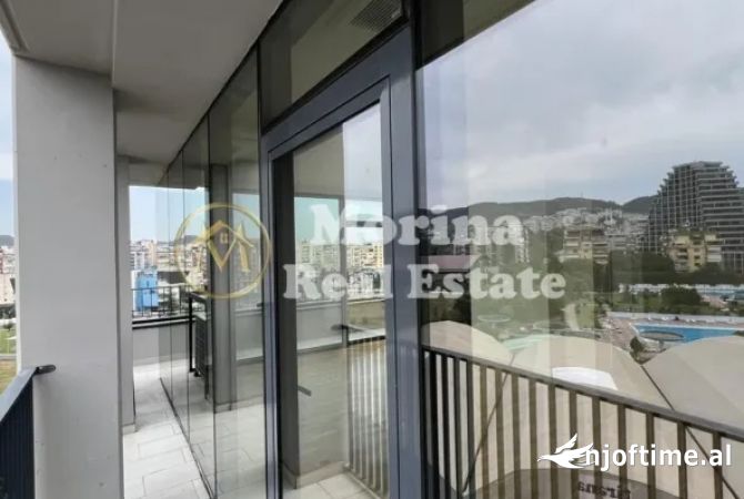 Ambient biznesi me qera 3+1 ne Tirane - 1,500 Euro