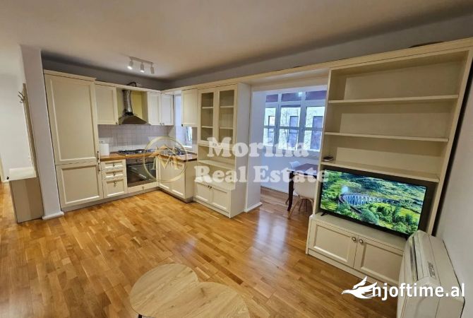 Shtepi me qera 1+1 ne Tirane - 450 Euro