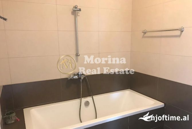 Shtepi me qera 3+1 ne Tirane - 700 Euro